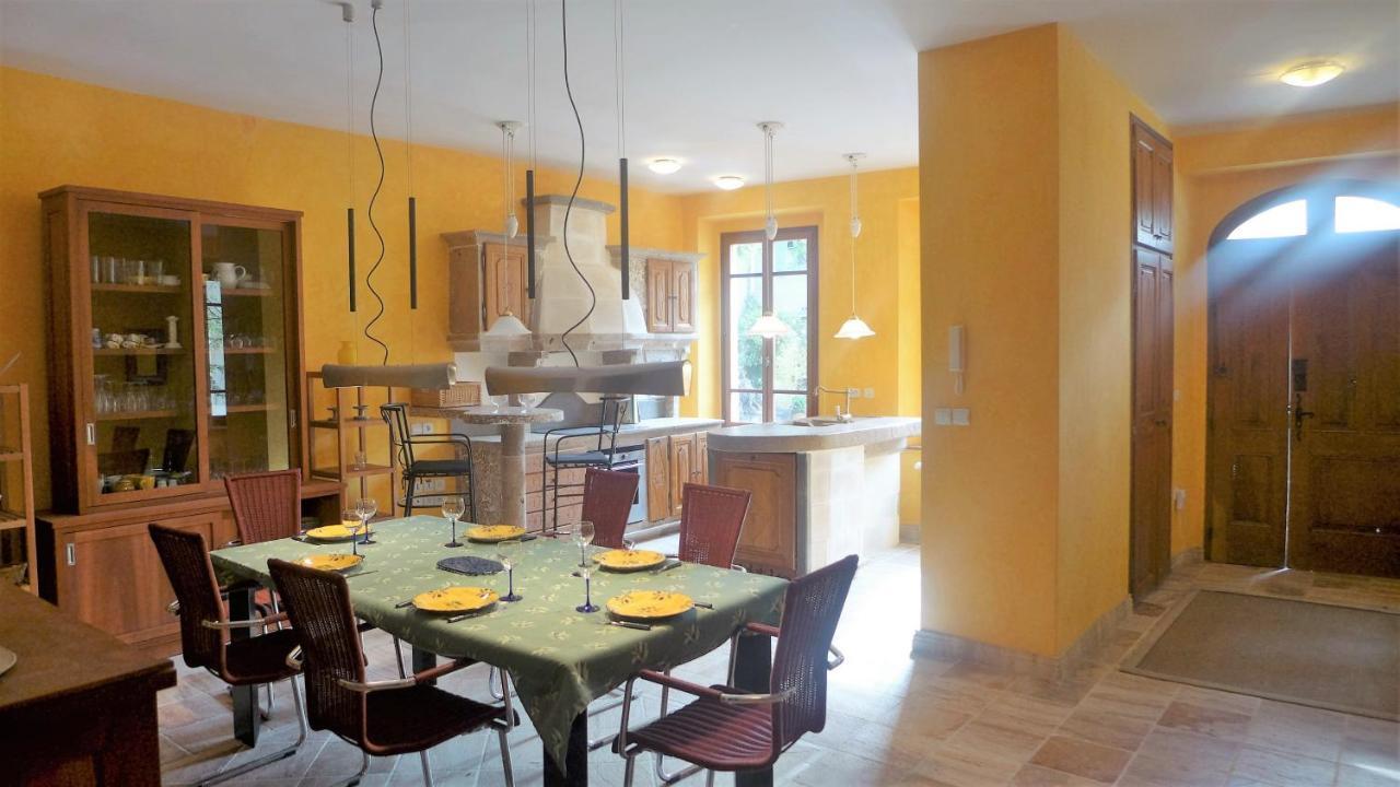 Ferienhaus Le Chateau Armissan Esterno foto